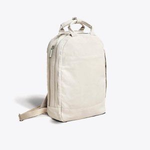 Day Owl Slim Backpack - Dawn Grey